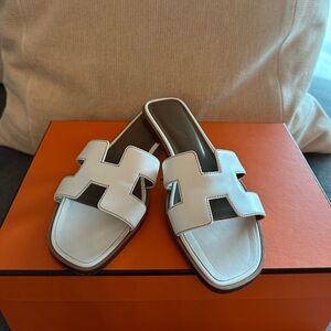 Hermes Oran Sandal (White)